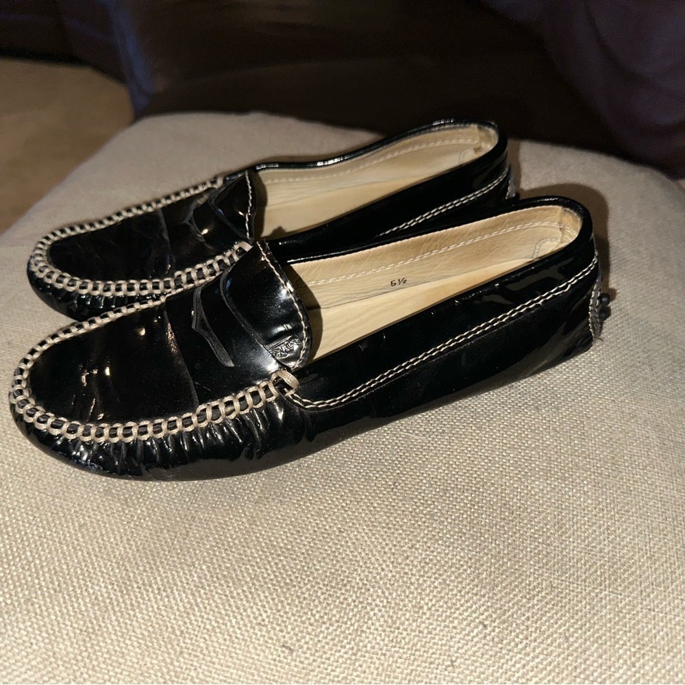 TOD'S Gommino Driving Shoe Loafer Patent Leather Designer